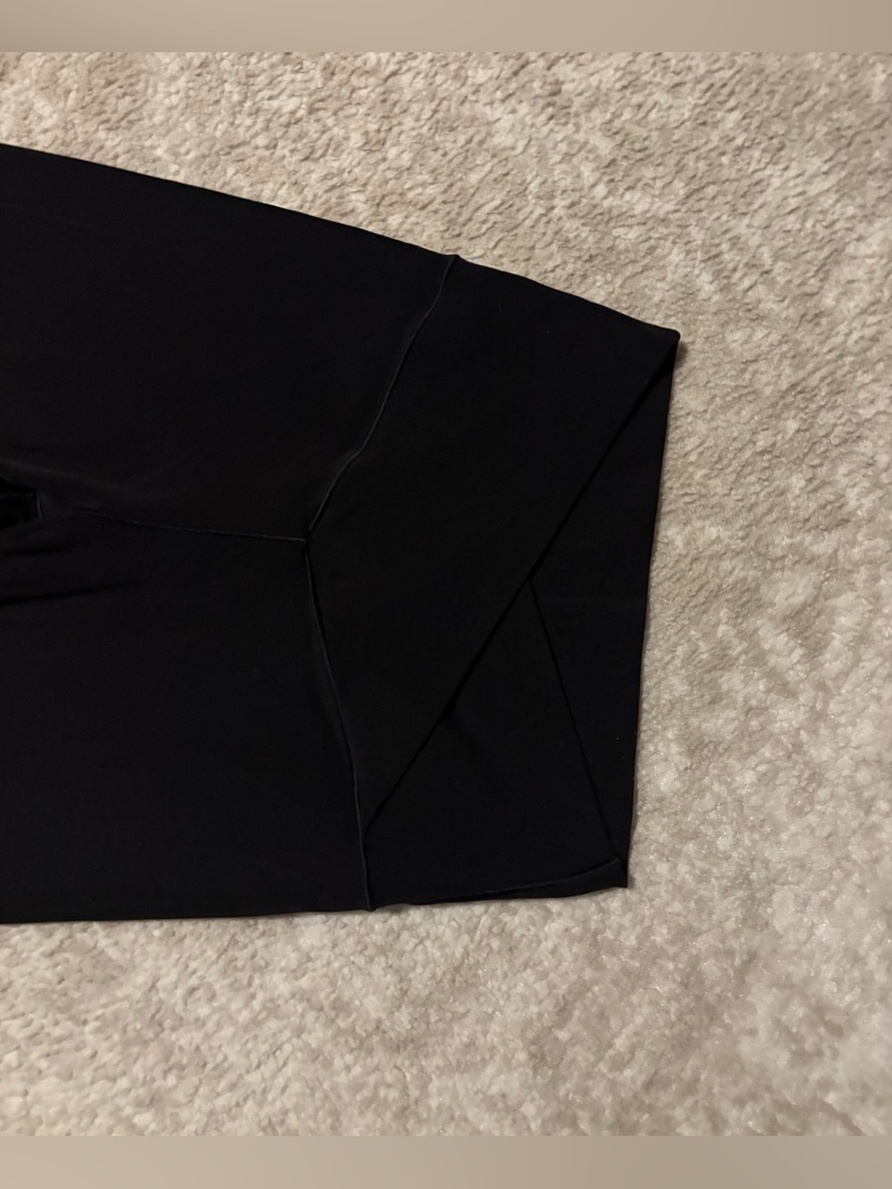Aerie OFFLINE Black Leggings - High-Waisted Cross Over V-Front in Size Medium - Picture 7 of 10